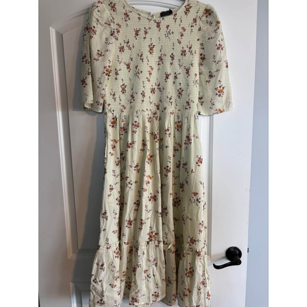 Vineyard Vines size M smocked cotton midi floral dress